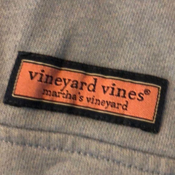 Vineyard Vines 1/4 zip pullover sweatshirt/jacket - Picture 3 of 4